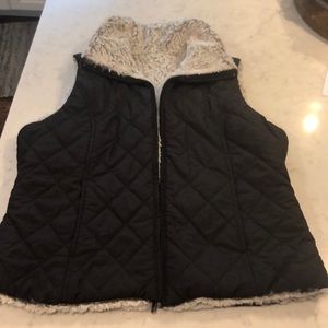 Black puffy vest